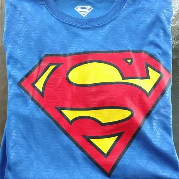 Superman Athletic Tee - Picture 1 of 4